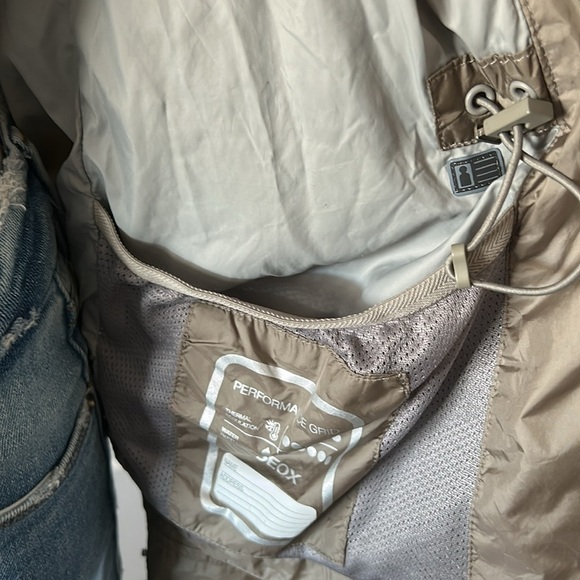 Geox Respira Lightweight Jacket - Picture 17 of 17